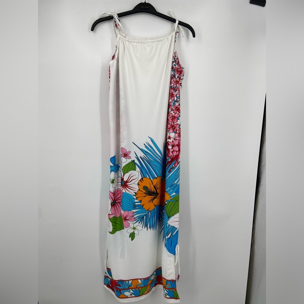 Floral Maxi Dress Sleeveless, White, Blue, red, Orange & Pink. Kaftan Moo Moo